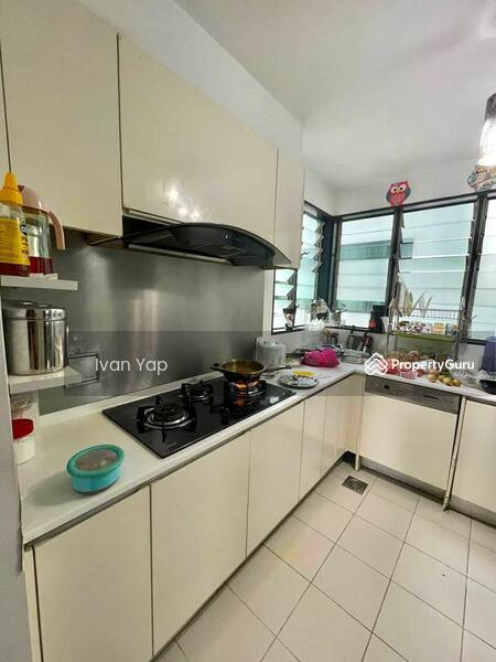 For Sale - Zehn Bukit Pantai