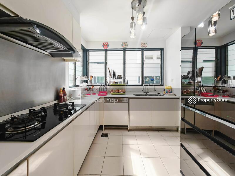 Untuk Dijual - Zehn Bukit Pantai