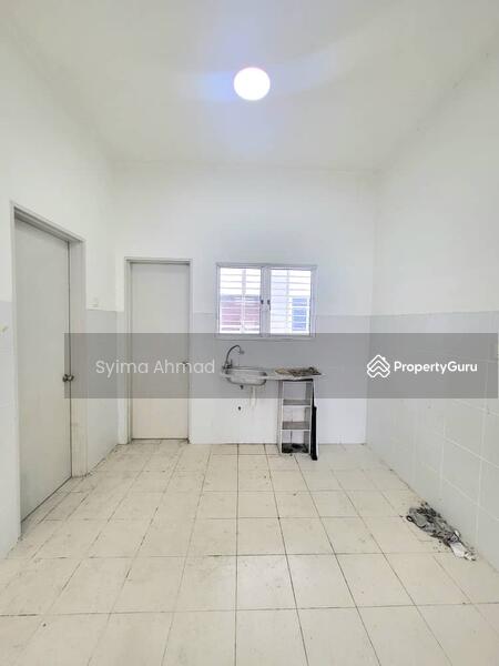 For Sale - Saujana Utama Sungai Buloh