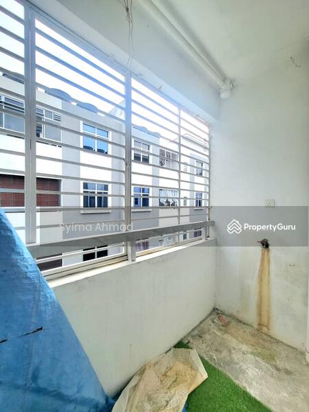 For Sale - Saujana Utama Sungai Buloh