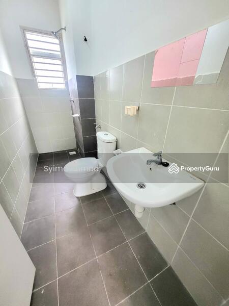 For Sale - Saujana Utama Sungai Buloh