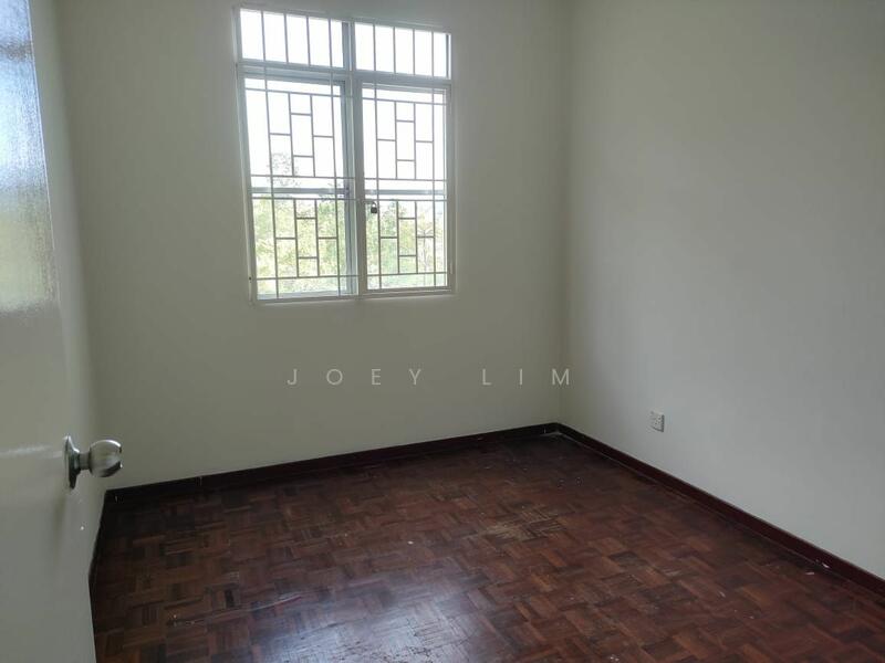 For Sale - Crystal Tower (Pangsapuri Kristal)