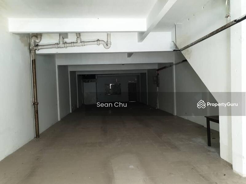 For Rent - Jalan Raja Laut