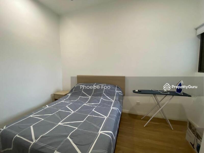 Untuk Disewa - The WaterEdge (Pinggiran Air)