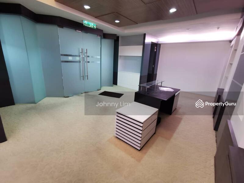 Untuk Dijual - Menara Uncang Emas