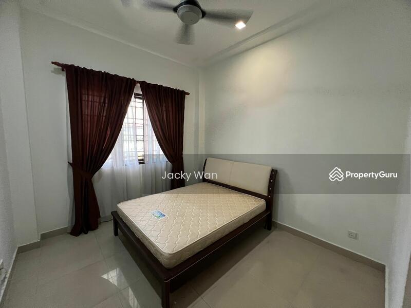 For Rent - Semi-D house at Taman Sierra Seputeh