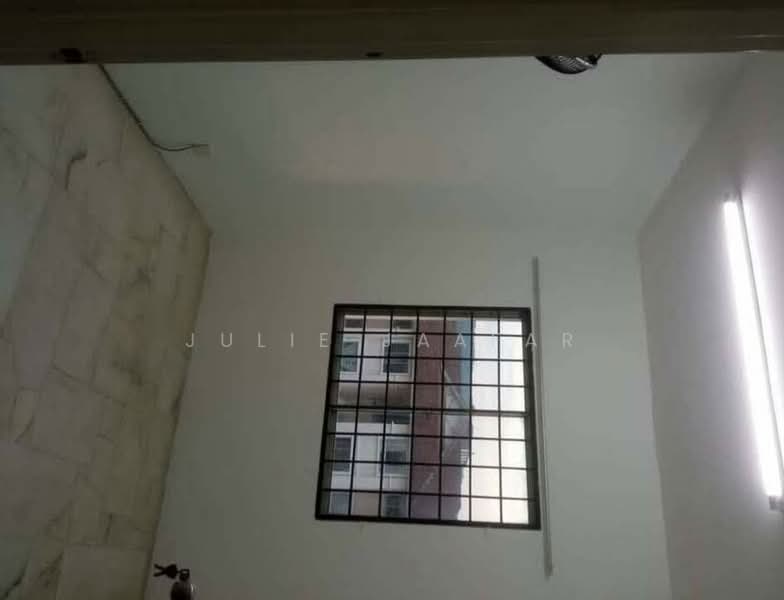 Apartment for Sale at Residensi Warnasari 2 - Julie Jaafar - PropertyGuru.com.my