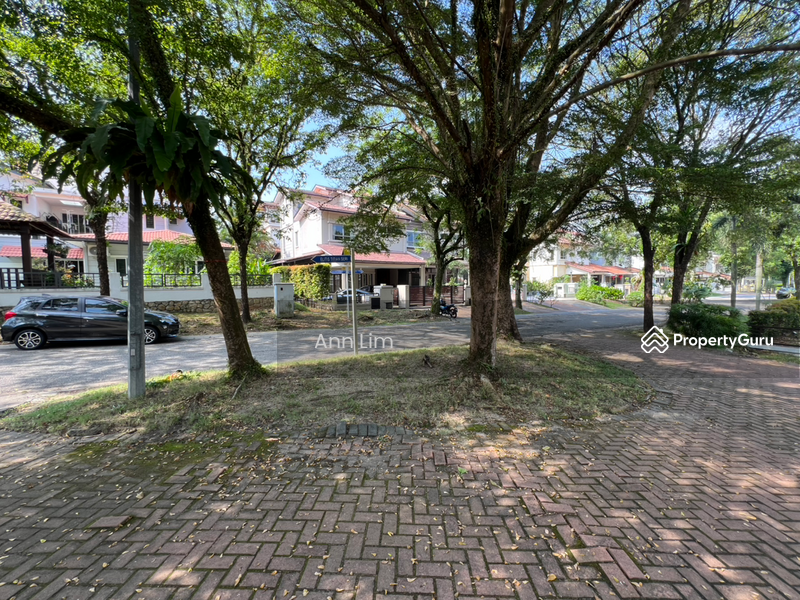 Untuk Dijual - Terrace house at Valencia