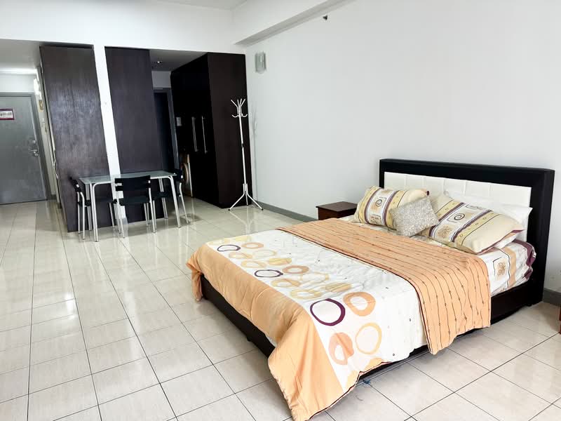 Servis Apartment untuk Dijual di Amcorp Serviced Suites - Anita Louis - Bedroom - PropertyGuru.com.my