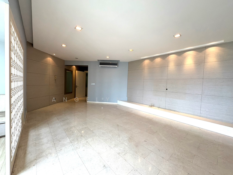 For Sale - Kiaraville