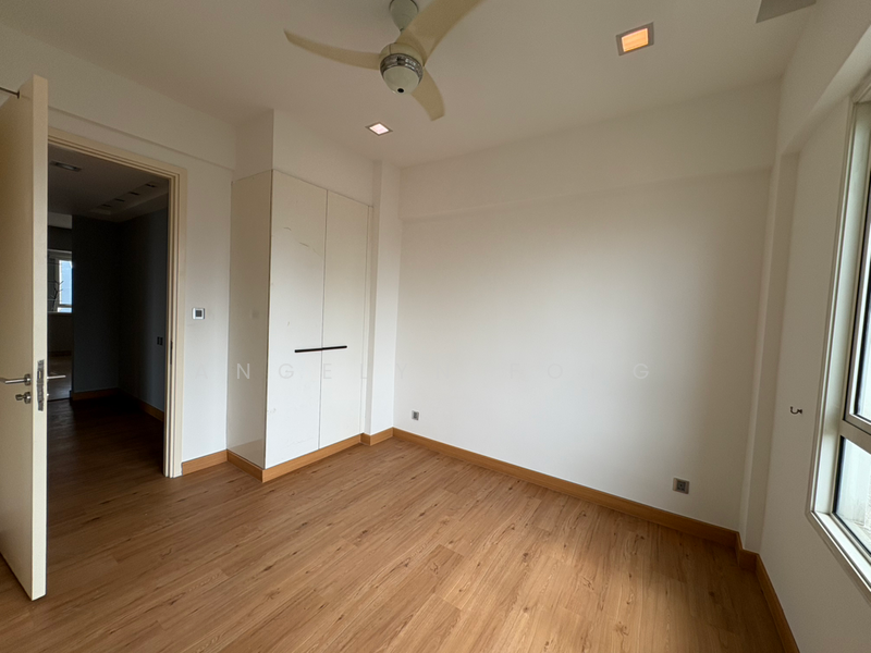 For Sale - Kiaraville