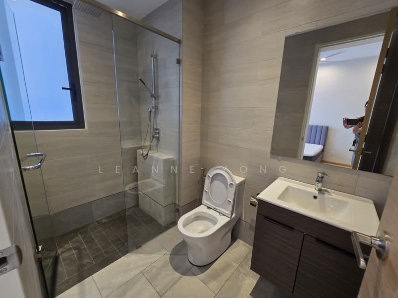 Kondominium untuk Disewa di Trinity Pentamont - Leanne Yong - Bathroom - PropertyGuru.com.my