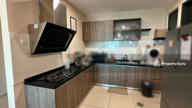 Casa Residences High Floor with Balcony - No Agent Fee Required