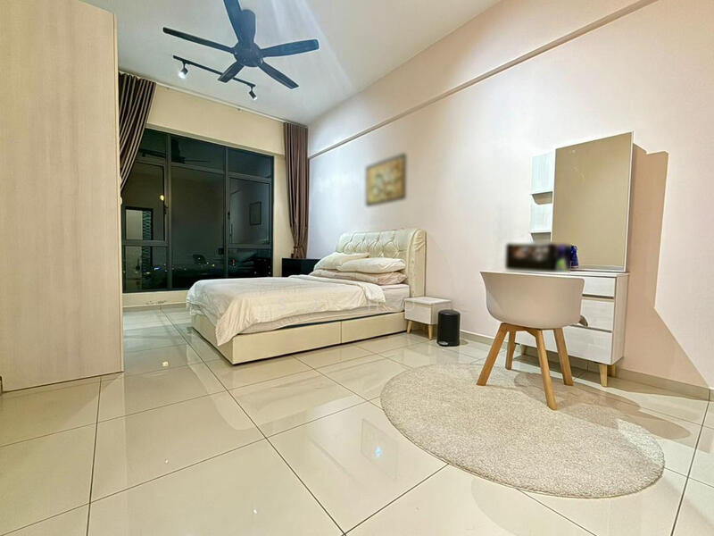 Casa Residences High Floor with Balcony - Master Bedroom