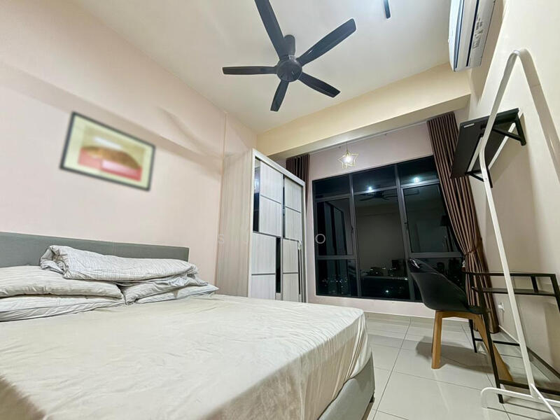 Casa Residences High Floor with Balcony - Mid Bedroom