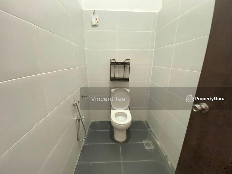 For Rent - Shop at Alam Damai