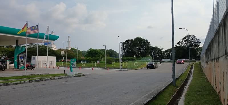 Commercial Land for Sale in Bandar Enstek (Negeri Sembilan) - Josh Chong - Exterior - PropertyGuru.com.my