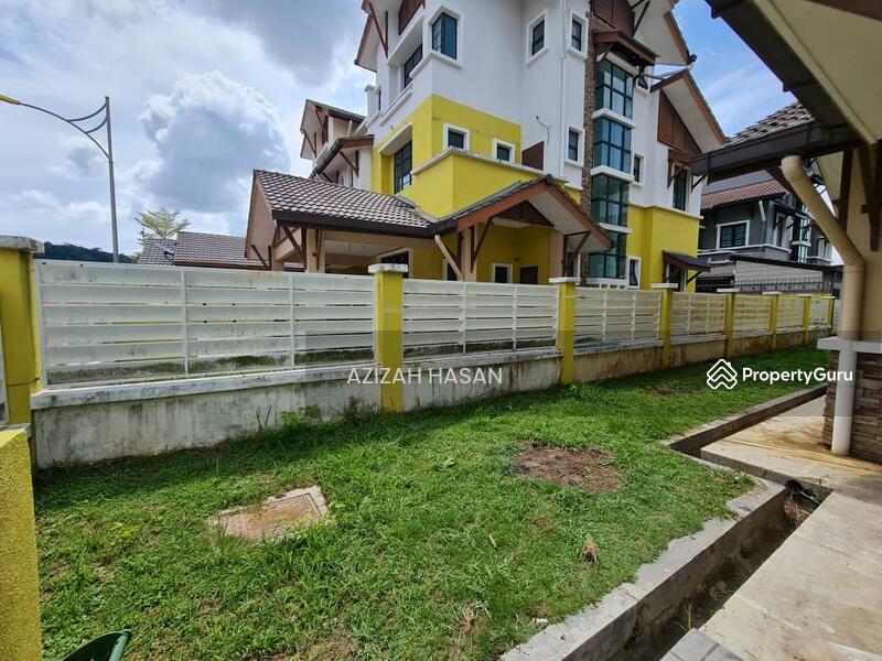 Semi-Detached House for Sale in Bandar Baru Bangi (Selangor) - Azizah Hasan - PropertyGuru.com.my