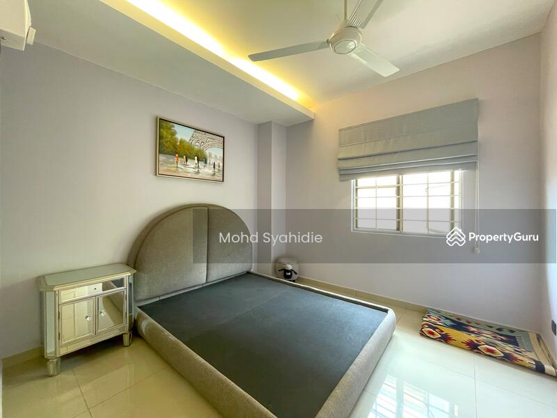 For Sale - Prima Court
