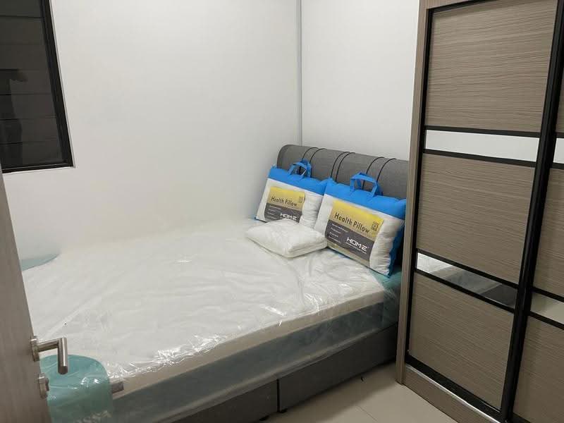 Kediaman Servis untuk Dijual di Twin Tower Residence - Vchelle. C - PropertyGuru.com.my