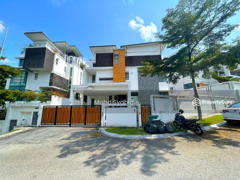For Sale - Gaia 16