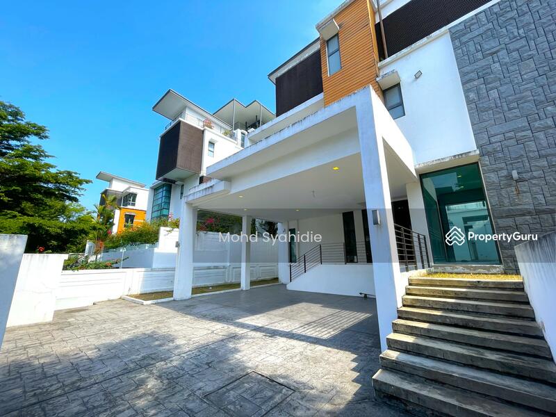 For Sale - Gaia 16