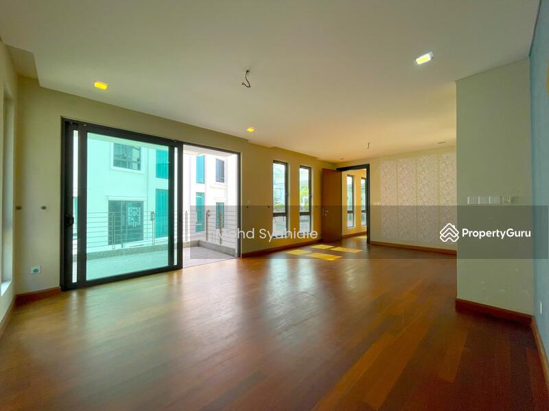 For Sale - Gaia 16