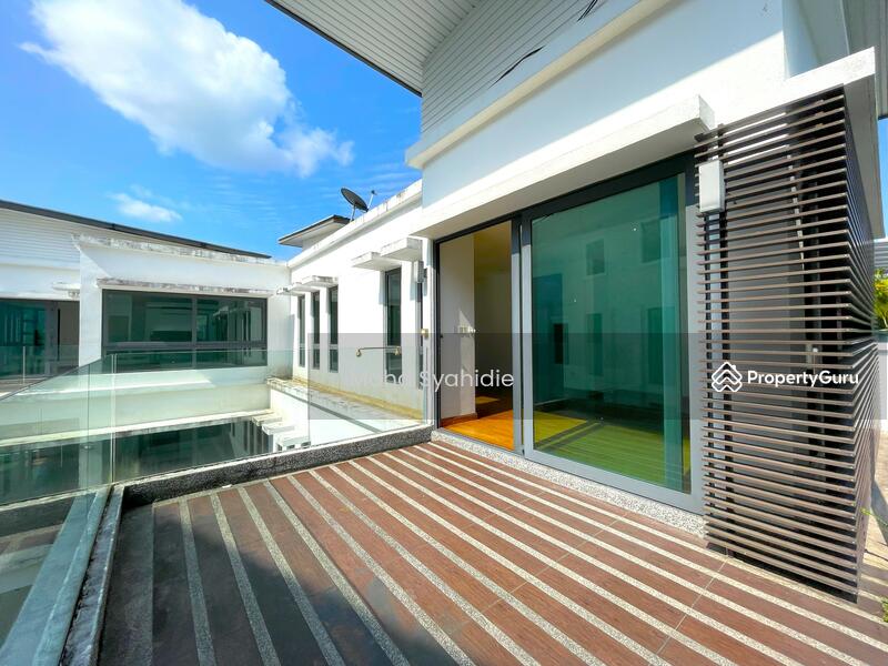 For Sale - Gaia 16