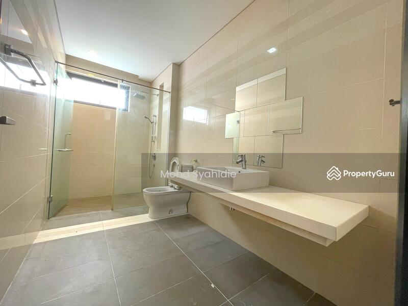 For Sale - Gaia 16