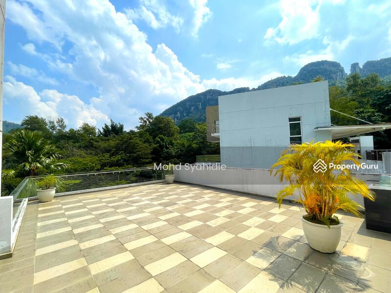 nadayu melawati bungalow for sale