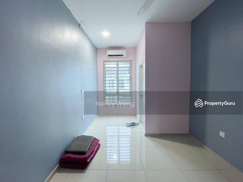 For Sale - Direct Owner【Double Storey 24x75】RM298k In Ara Sendayan