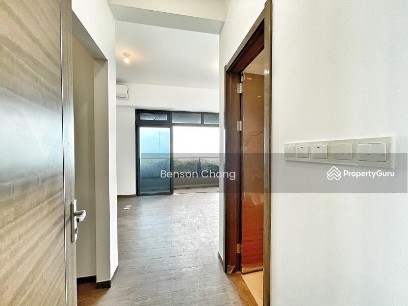 For Sale - Carnelian Tower 1