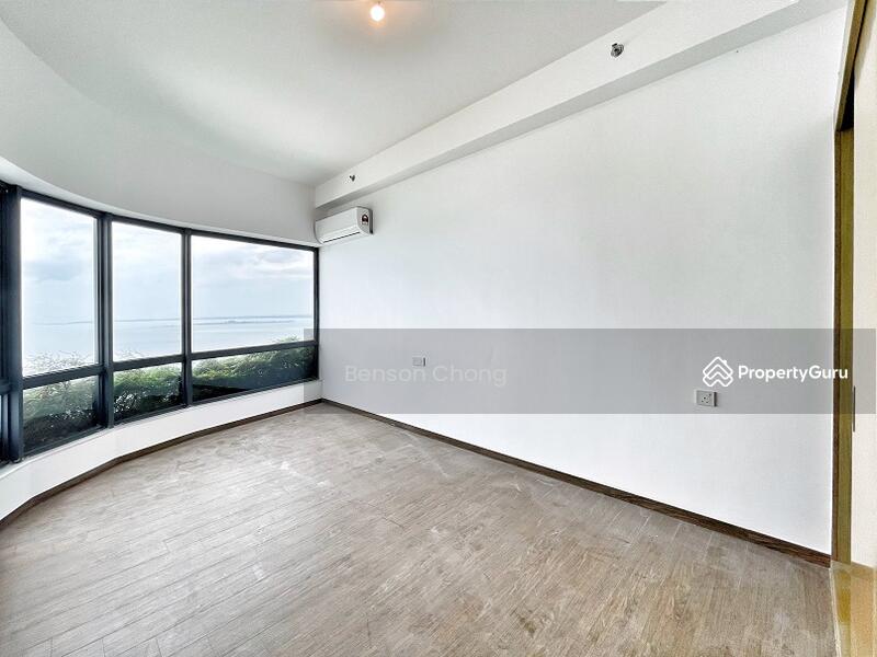 For Sale - Carnelian Tower 1