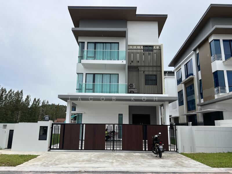 For Sale - Horizon Hills