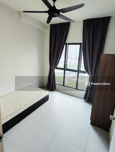 For Sale - Majestic Maxim