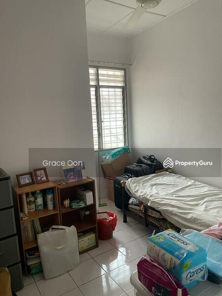 Rumah Teres untuk Dijual di Taman Pinggiran Putra (Seri Kembangan) - Grace Oon - PropertyGuru.com.my