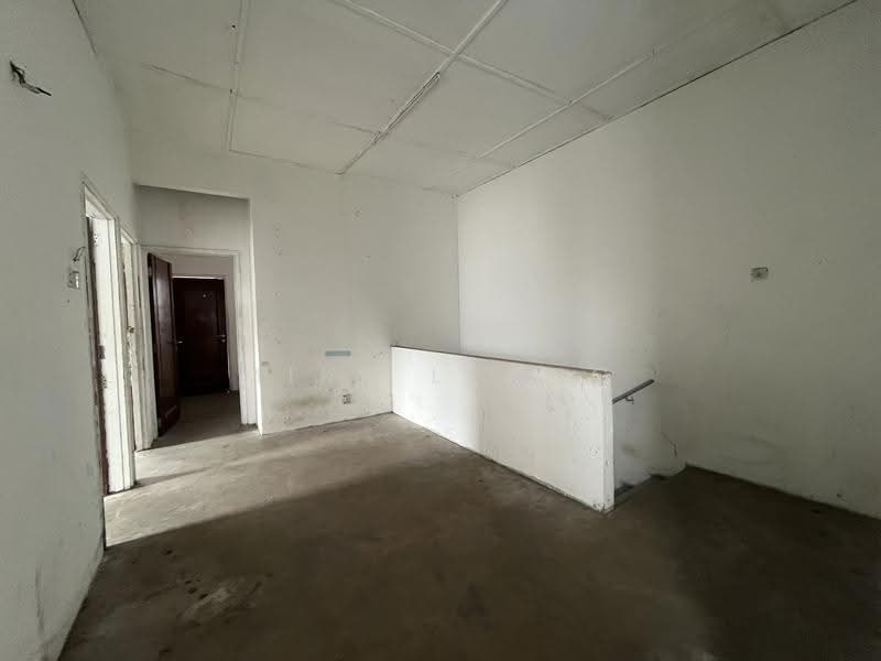 2-storey Terraced House for Sale in Bandar Kinrara Seksyen 1 (Bandar Kinrara) - Mike Leong - Interior - PropertyGuru.com.my