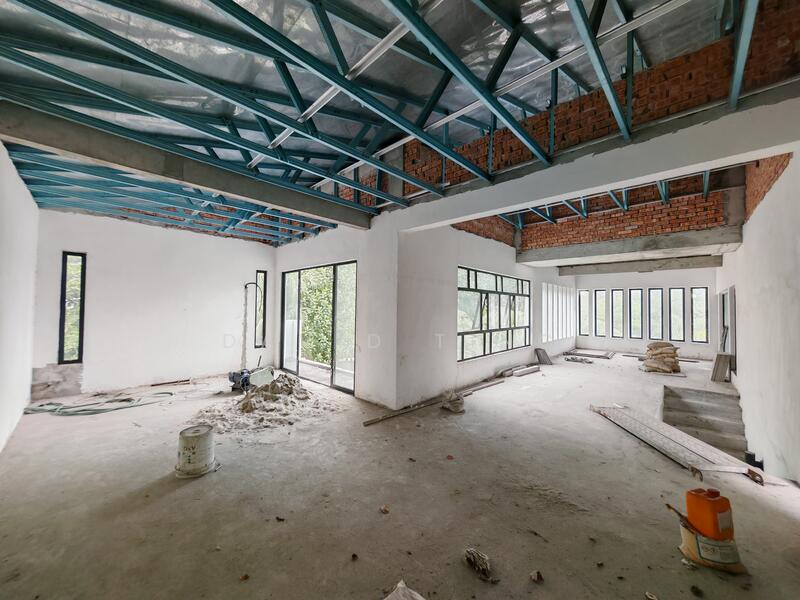 Untuk Dijual - Meadow