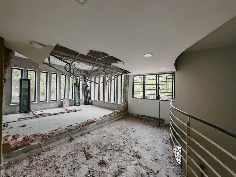 Untuk Dijual - Meadow