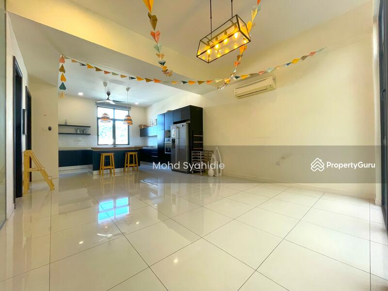 modern house for sale at melawati