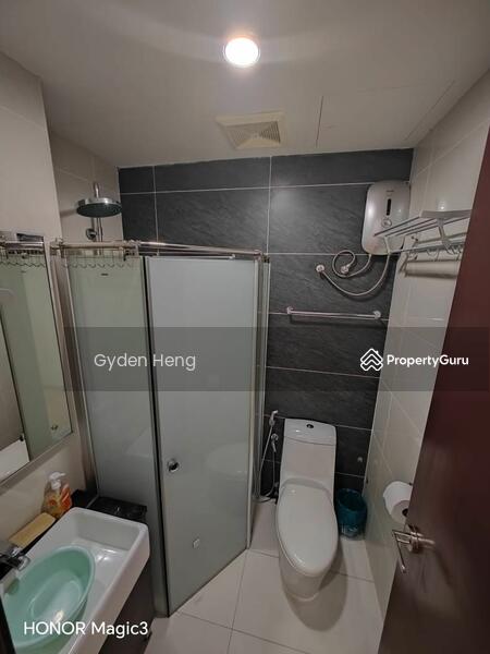 Kondominium untuk Dijual di Royal Strand @ Country Garden Danga Bay - Gyden Heng - PropertyGuru.com.my