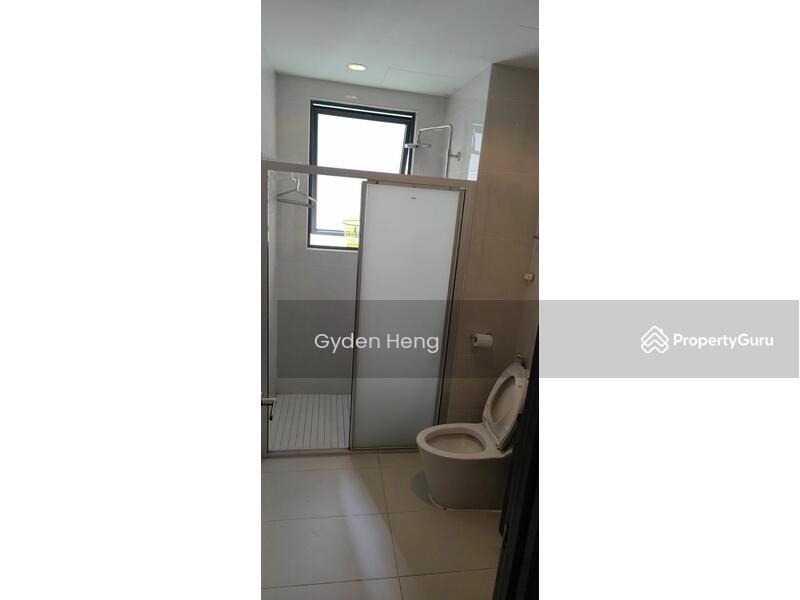 Kondominium untuk Dijual di Royal Strand @ Country Garden Danga Bay - Gyden Heng - PropertyGuru.com.my