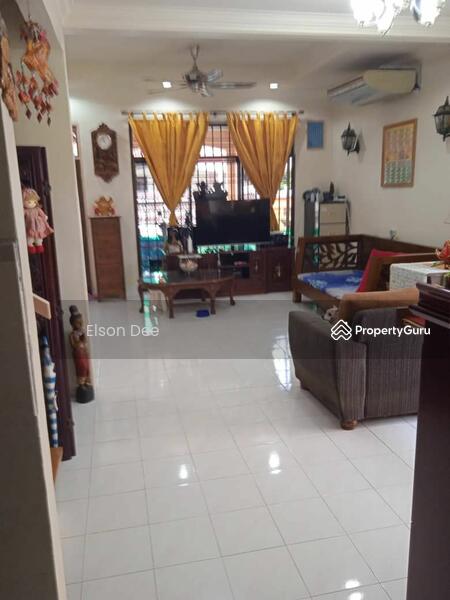 Untuk Dijual - Semi-D house at Batu Feringghi