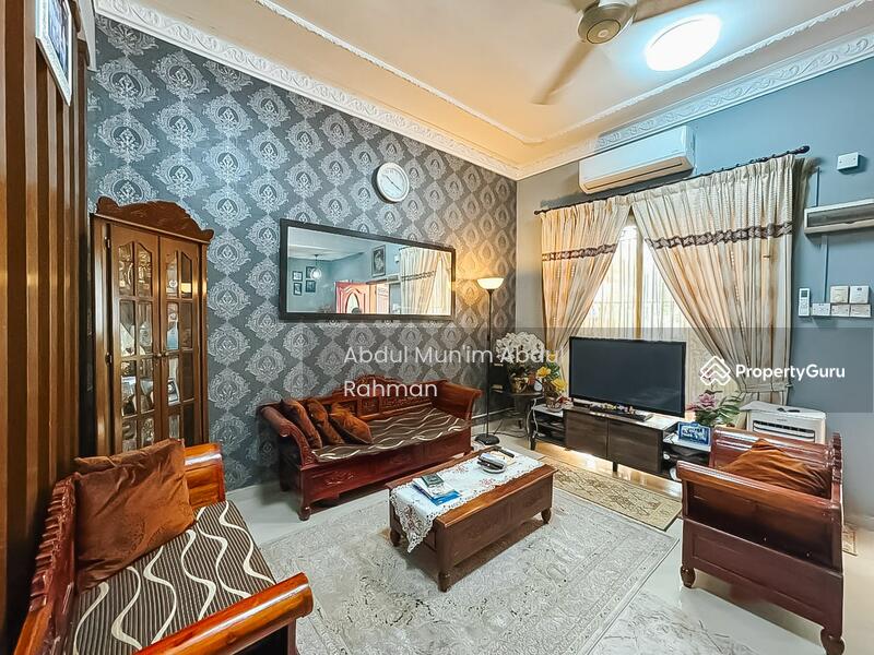 Untuk Dijual - Taman Emas Dengkil