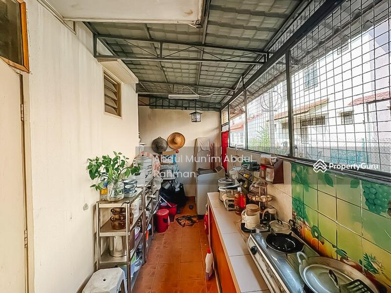 Untuk Dijual - Taman Emas Dengkil