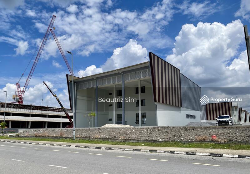Untuk Dijual - Detached Showroom, Pines Square, Batu Kawa