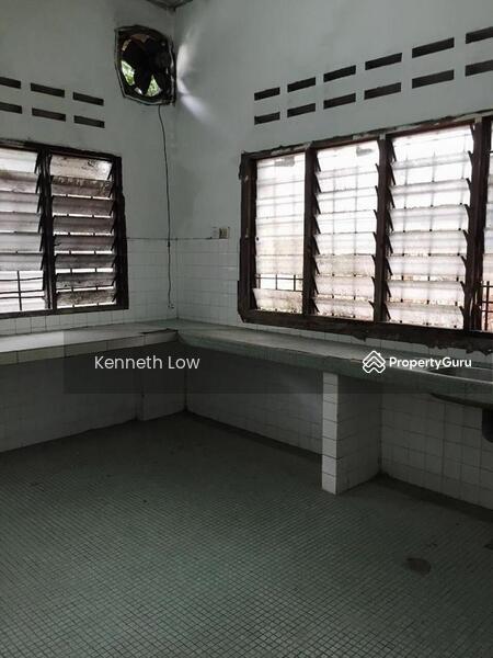 For Sale - Kampung Baru Balakong 1storey Bungalow House