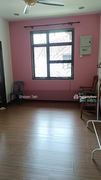 Untuk Dijual - Semi-D house at Taman Tasik Utama