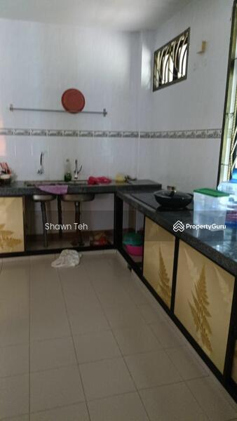 Untuk Dijual - Semi-D house at Taman Tasik Utama