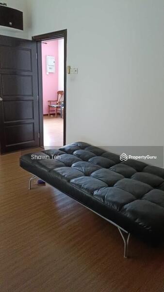 Untuk Dijual - Semi-D house at Taman Tasik Utama